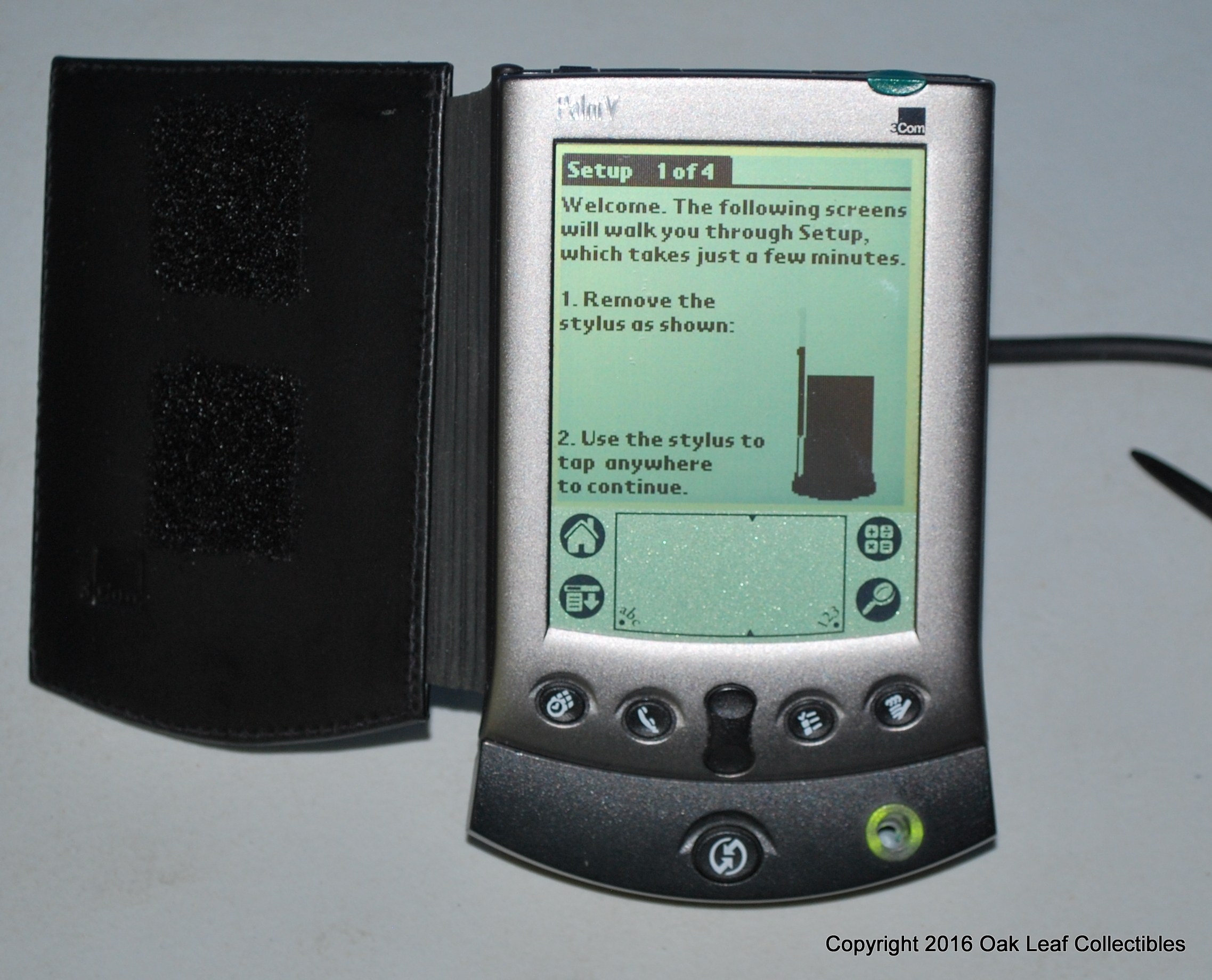 Palm M100 & V 5 Handheld PDA Palm Pilot & HotSync Cradle Lot Several