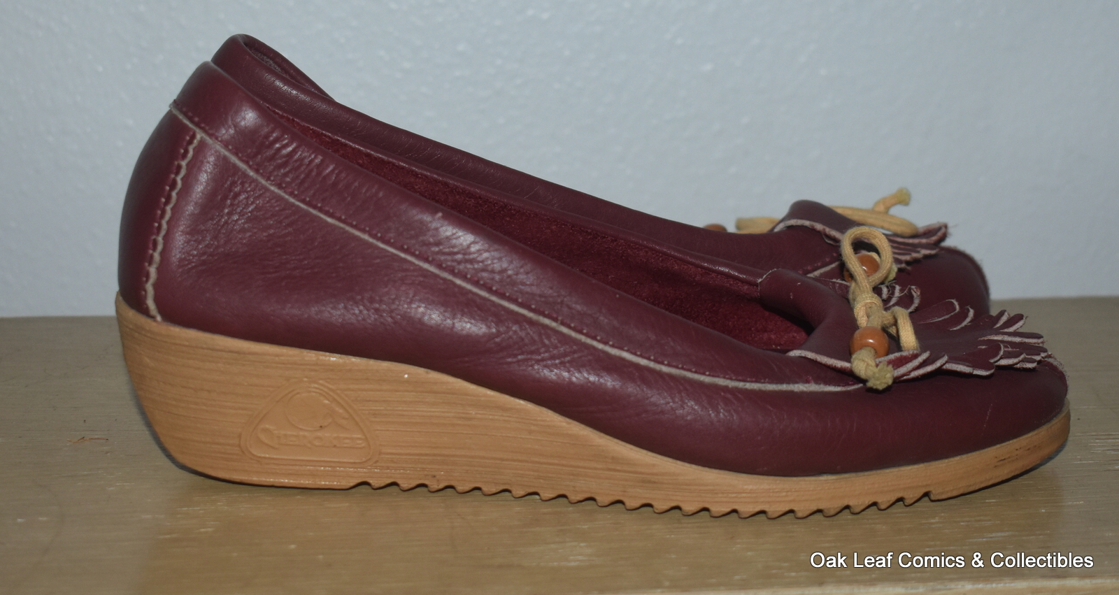 Vintage Cherokee of CA Red Leather Wedge Heel Shoe Womens Vintage Cherokee of CA Red Leather Wedge Heel Shoe Womens