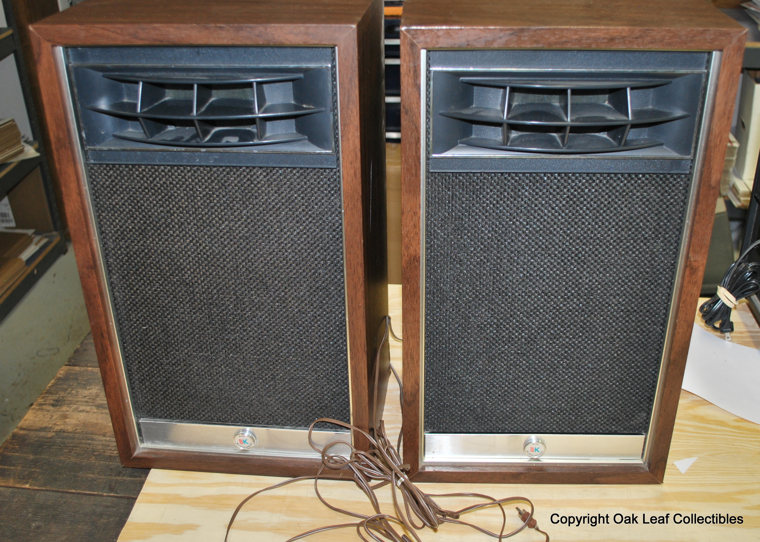 vintage air suspension speakers
