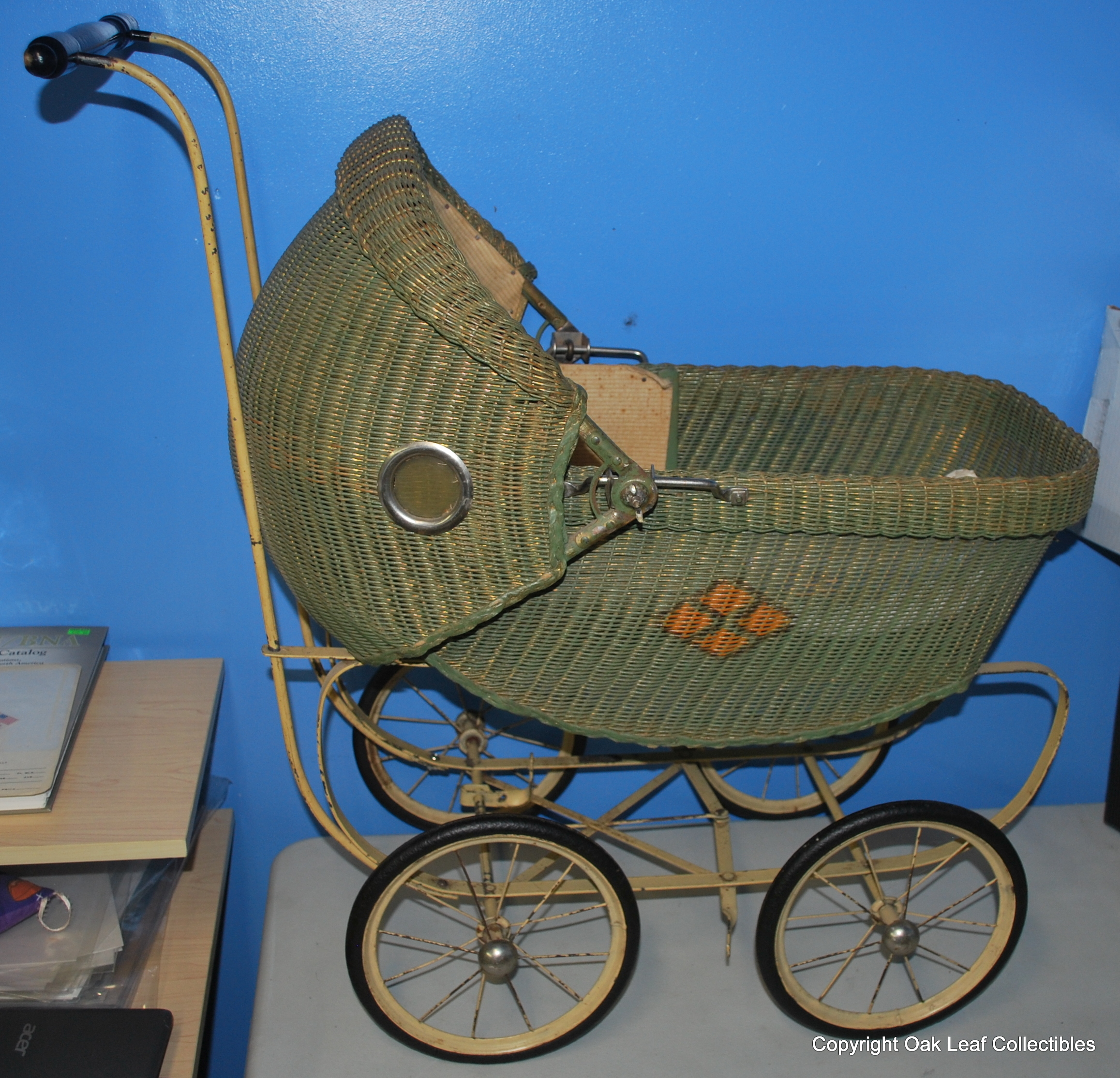 Vintage Baby Doll Carriage Stroller Buggy Cloth & Wicker. With bedding
