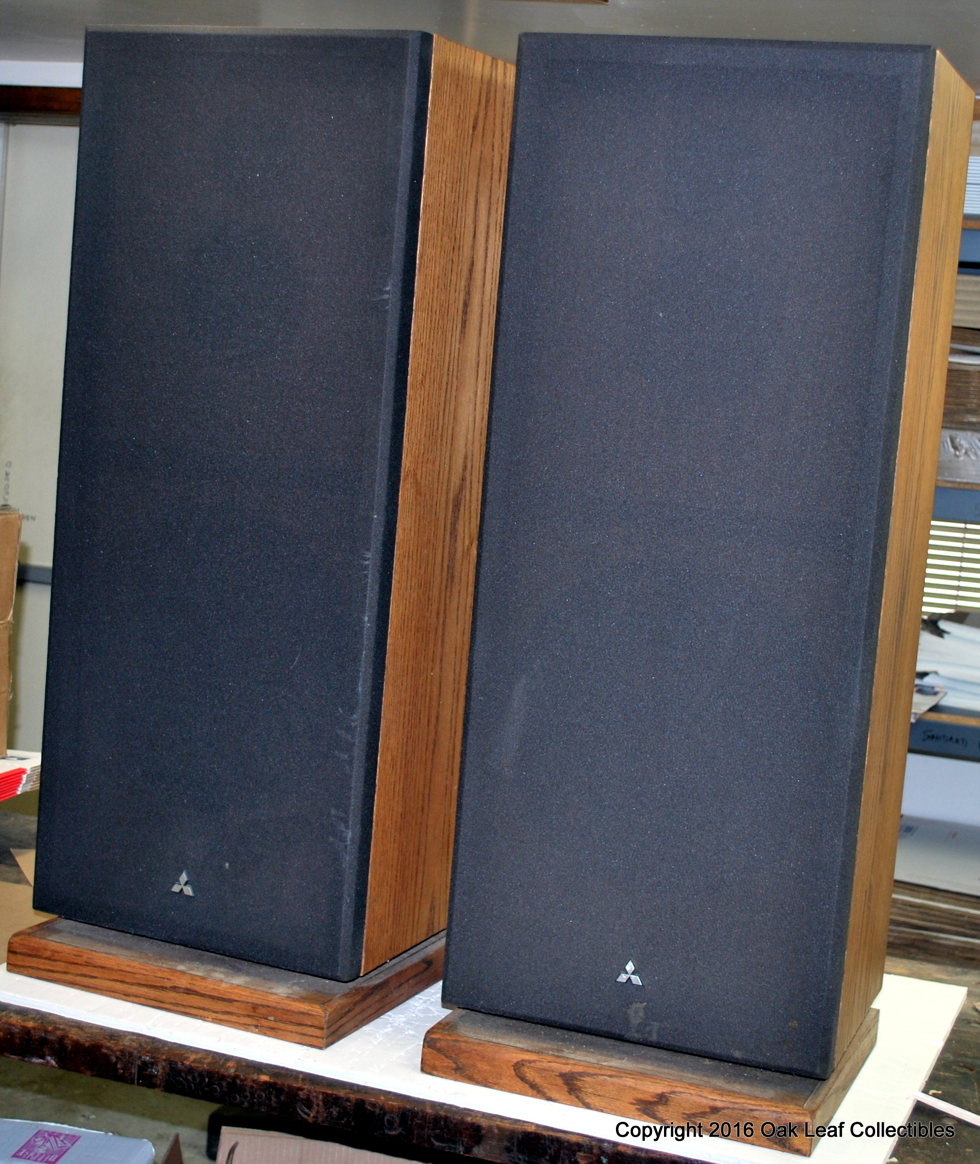 mitsubishi tower speakers